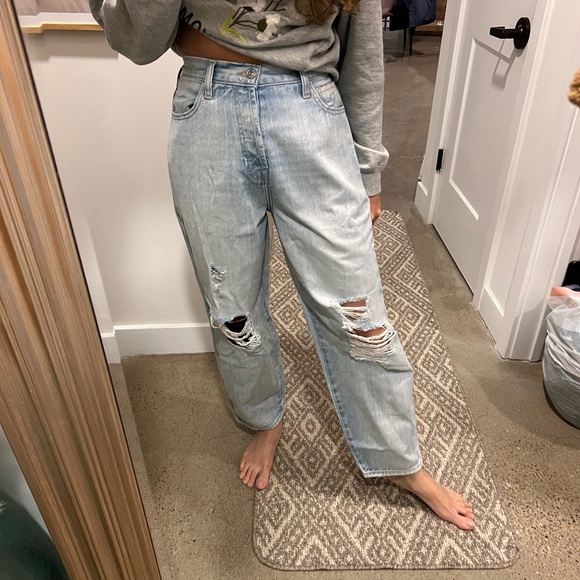 BALLOON TAPERED JEAN IN ROSEMARY - Picture 7 of 8